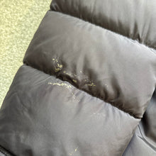 Load image into Gallery viewer, Moncler Cluny Navy Size 2
