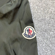 Load image into Gallery viewer, Moncler Grimpeurs Khaki Size 2
