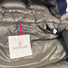 Load image into Gallery viewer, Moncler Jeanbart Navy Size 2
