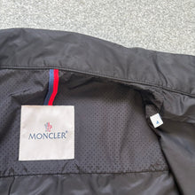 Load image into Gallery viewer, Moncler See Overshirt Black Size 4
