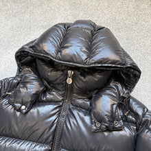 Load image into Gallery viewer, Moncler Maya Black Size 5

