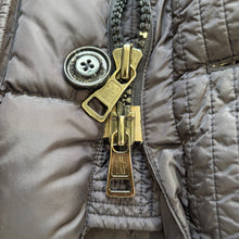 Load image into Gallery viewer, Moncler Cluny Navy Size 2
