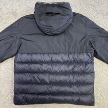 Load image into Gallery viewer, Moncler Laurain Navy Size 5
