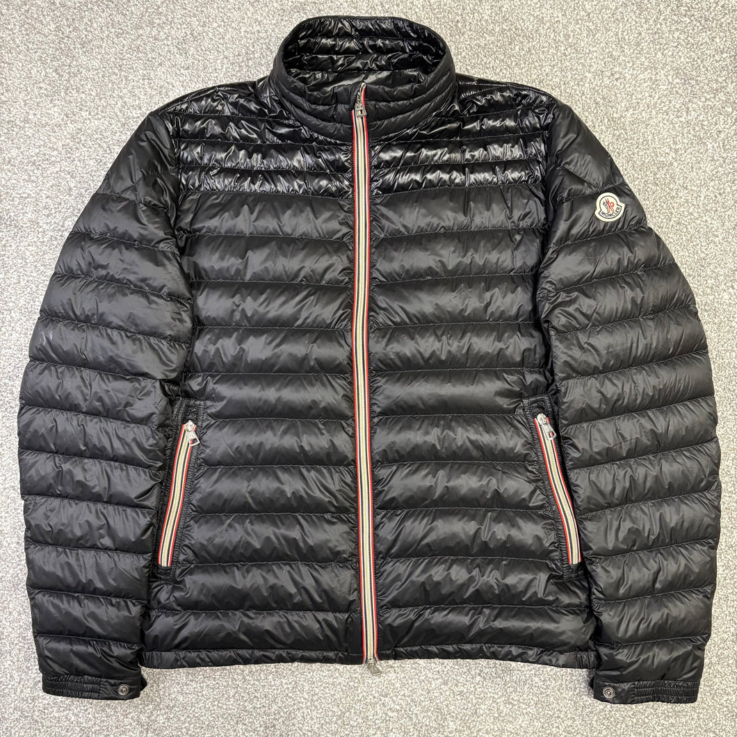 Moncler Daniel Black Size 6