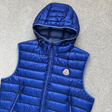 Load image into Gallery viewer, Moncler Morellet Gilet Blue Size 3
