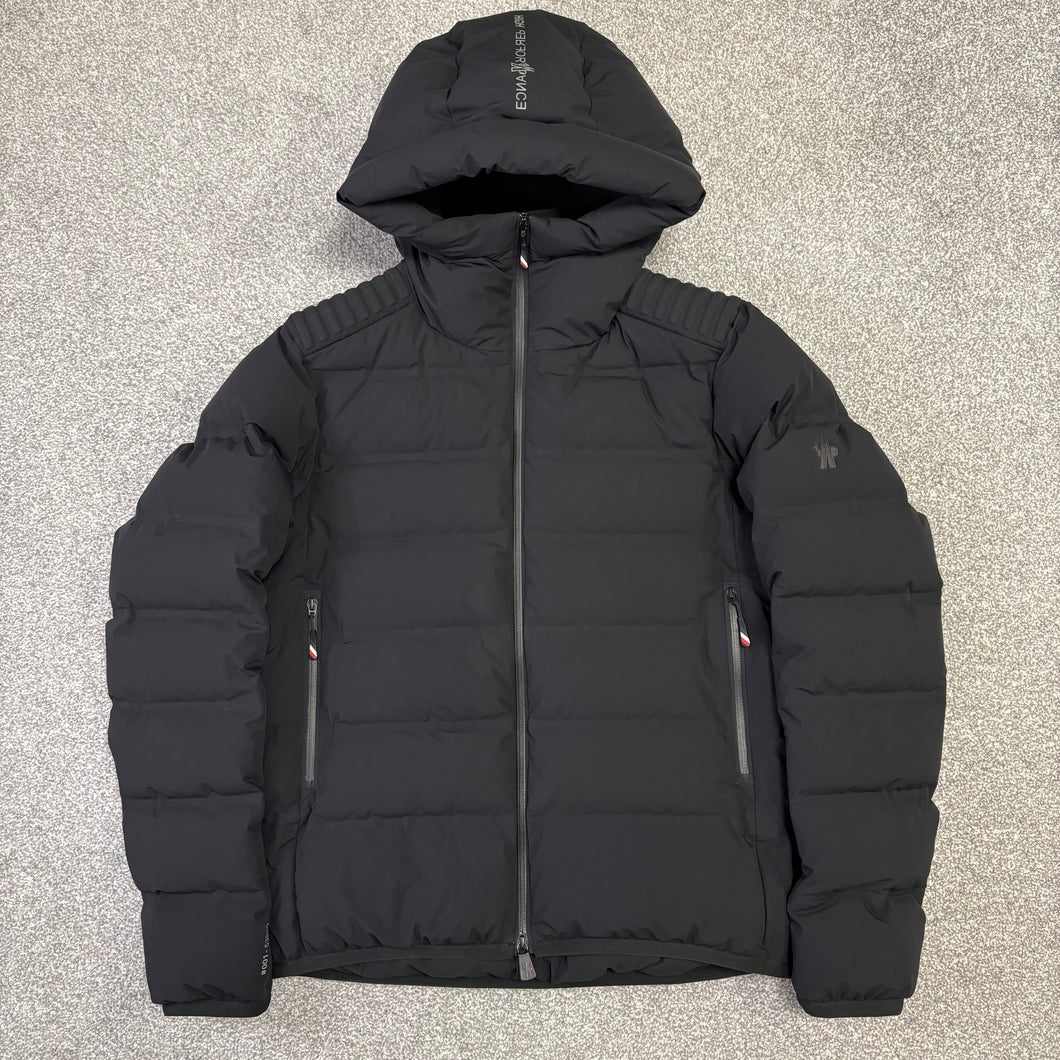 Moncler Grenoble Lagorai Black Size 4