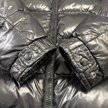 Load image into Gallery viewer, Moncler Maya Black Size 6
