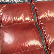 Load image into Gallery viewer, Moncler Harry Navy &amp; Burgundy Size 5
