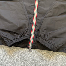 Load image into Gallery viewer, Moncler Portneuf Black Size 3
