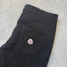 Load image into Gallery viewer, Moncler Chinos / Jeans Black Size56
