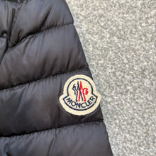 Load image into Gallery viewer, Women’s Moncler Blen Black Size 2
