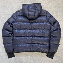 Load image into Gallery viewer, Moncler Grenoble Hintertux Navy Size 4
