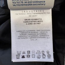 Load image into Gallery viewer, Moncler Gruss Black Size 4
