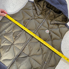 Load image into Gallery viewer, Moncler Maglia Gilet Khaki &amp; Navy Size Large
