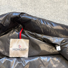 Load image into Gallery viewer, Moncler Tibb Gilet Black Size 6
