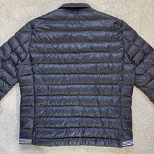 Load image into Gallery viewer, Moncler Rouvier Navy Size 6
