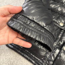 Load image into Gallery viewer, Moncler Brel Black Size 1
