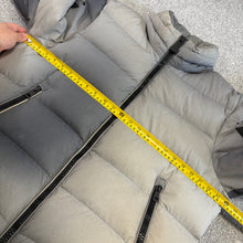 Load image into Gallery viewer, Moncler x Off-White Enclos Grey Size 3
