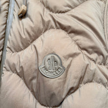 Load image into Gallery viewer, Women’s Moncler Liveche Gilet Brown Size 1
