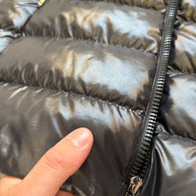 Load image into Gallery viewer, Women’s Moncler Ghany Gilet Black Size 2

