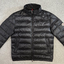 Load image into Gallery viewer, Moncler Lambot Black Size 2
