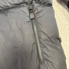 Load image into Gallery viewer, Moncler Grenoble Eggstock Black Size 5
