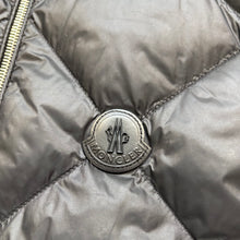 Load image into Gallery viewer, Moncler Nasta Gilet Black Size 1
