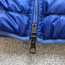 Load image into Gallery viewer, Moncler Morellet Gilet Blue Size 3
