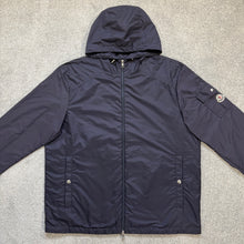 Load image into Gallery viewer, Moncler Etiache Navy Size 5

