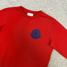 Load image into Gallery viewer, Moncler Sweatshirt Red Age 12
