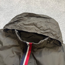 Load image into Gallery viewer, Moncler Keralle Khaki Size 5
