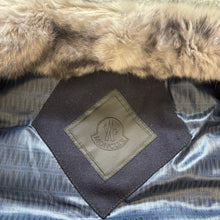 Load image into Gallery viewer, Moncler x White Mountaineering Nunda Gilet Navy Size 3
