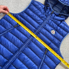 Load image into Gallery viewer, Moncler Morellet Gilet Blue Size 3
