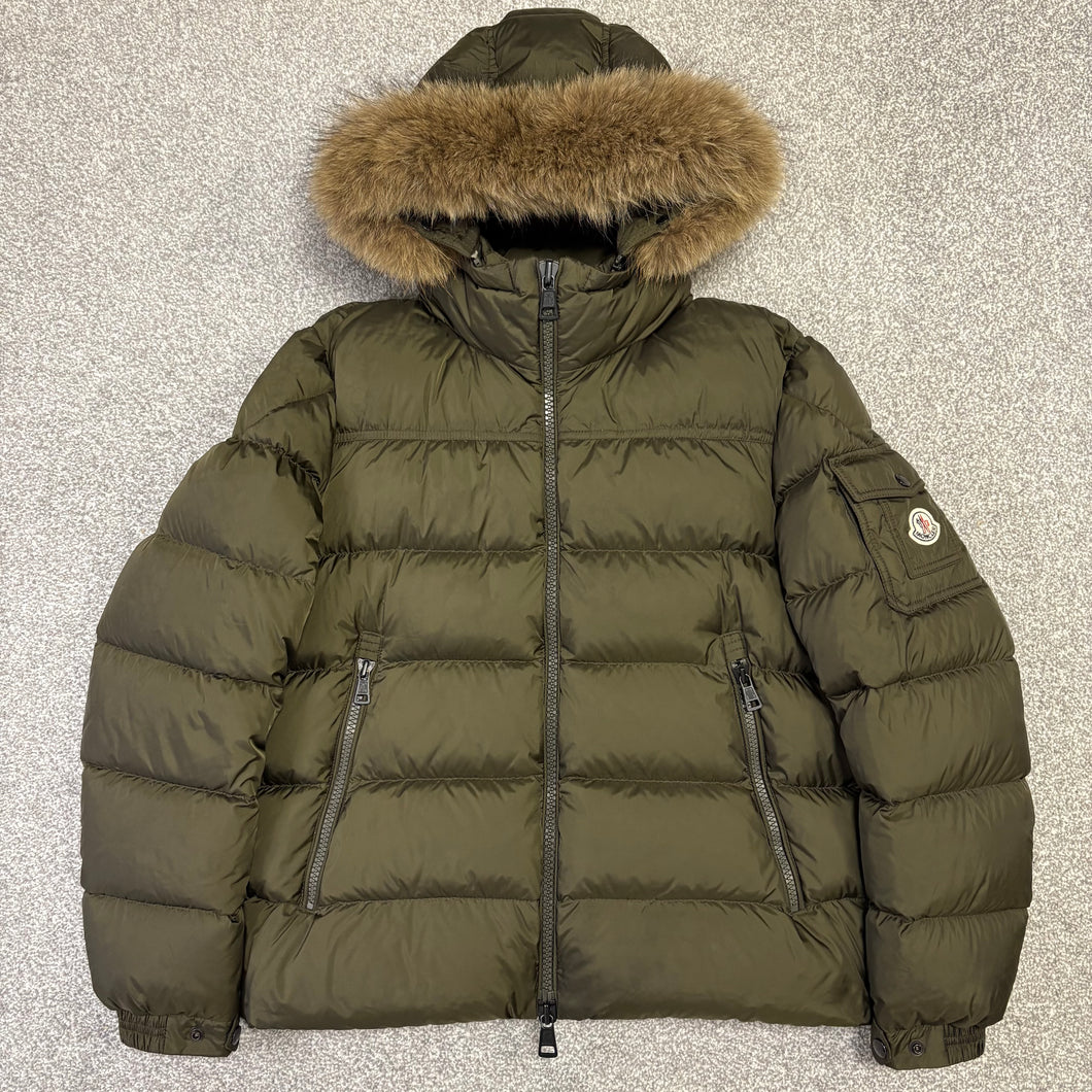 Moncler Marque Khaki Size 2