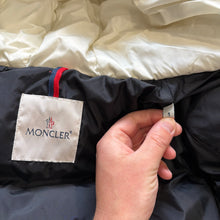 Load image into Gallery viewer, Women’s Moncler Lenar White Size 1
