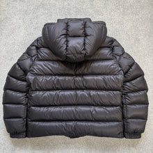 Load image into Gallery viewer, Moncler Arves Black Size 4
