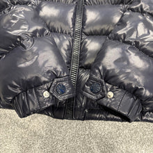 Load image into Gallery viewer, Moncler Salzman Navy Age 14
