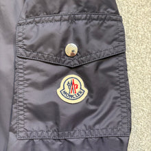 Load image into Gallery viewer, Moncler Etiache Navy Size 5
