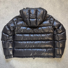 Load image into Gallery viewer, Moncler Maya Black Size 3
