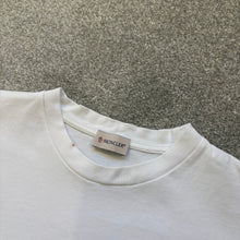 Load image into Gallery viewer, Moncler T-Shirt White Age 14
