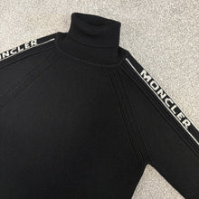 Load image into Gallery viewer, Women’s Moncler Rollneck Black Size Large
