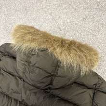 Load image into Gallery viewer, Moncler Cluny Khaki Size 2
