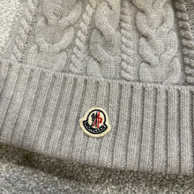 Load image into Gallery viewer, Women’s Moncler Pom-Pom Beanie Grey SzUNI
