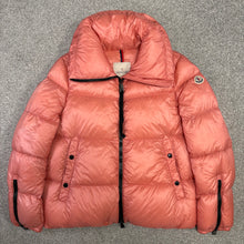 Load image into Gallery viewer, Women’s Moncler Bandama Pink Size 5
