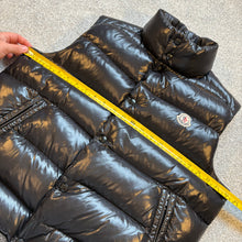 Load image into Gallery viewer, Moncler Tib Gilet Black Size 2
