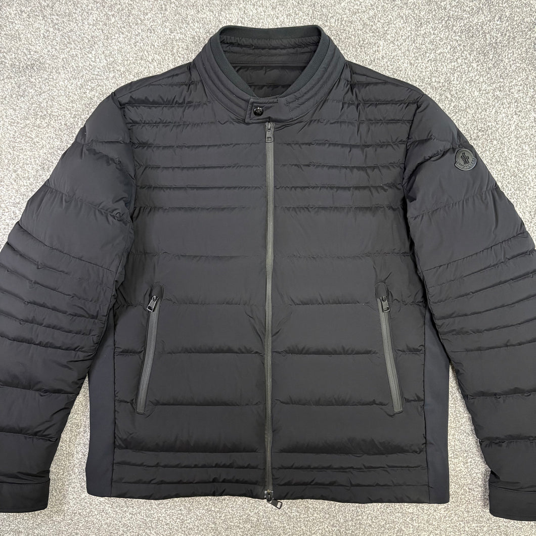 Moncler Pires Black Size 6