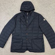 Load image into Gallery viewer, Moncler Vallot Navy Size 7
