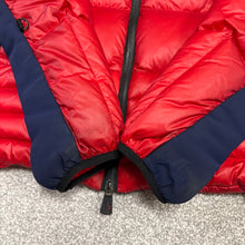Load image into Gallery viewer, Moncler Grenoble Canmore Red Size 2
