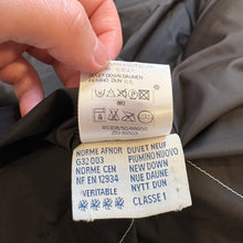 Load image into Gallery viewer, Women’s Moncler Badia Green Size 3
