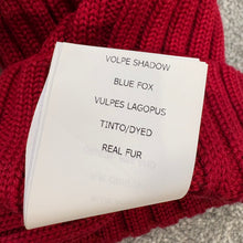 Load image into Gallery viewer, Women’s Moncler Pom-Pom Beanie Dark Pink SzUNI
